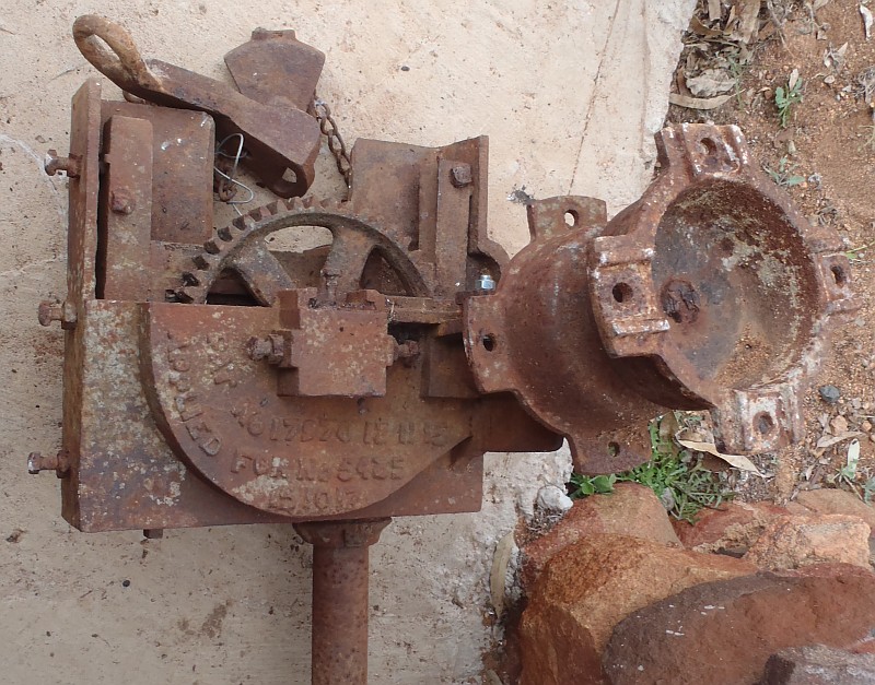 Speedy Windmill and Pump Company's Alert windmill prior to restoration by the Morawa Museum