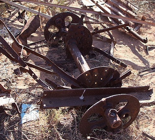 hub of 20 or 25 ft Steel Wings windmill 