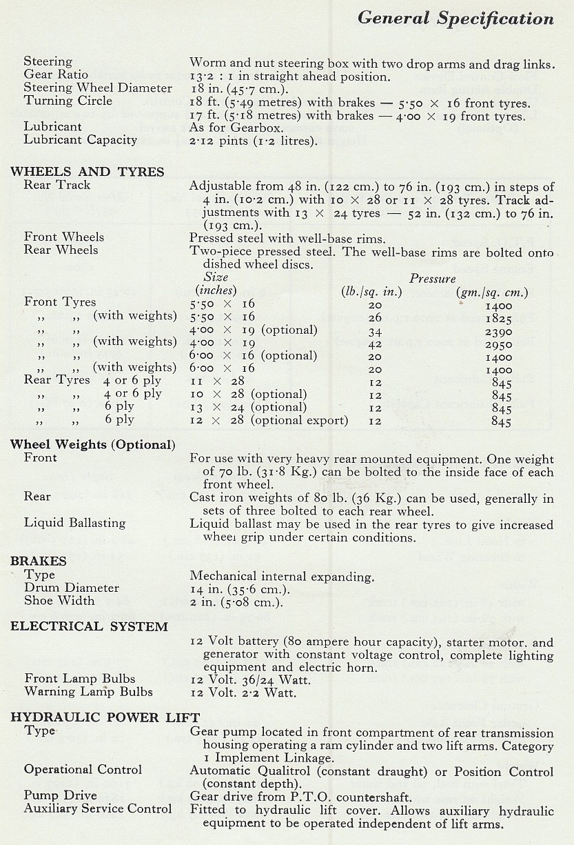 specifications for Fordson Dexta tractor